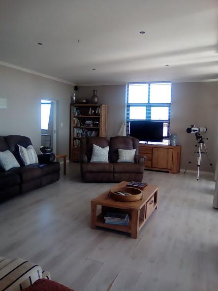 5 Bedroom Property for Sale in Myburgh Park Western Cape